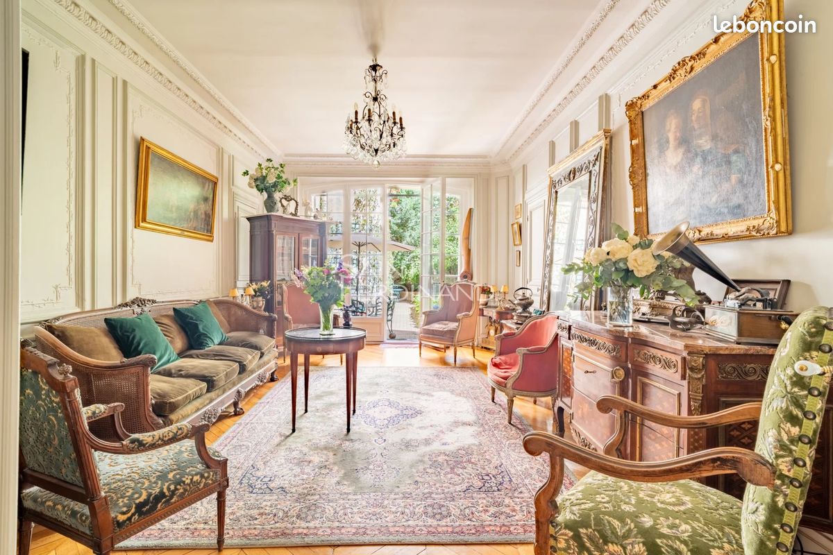 Appartement 6 pièces 160 m² · à Paris · 160 m² · 2 550 000 €