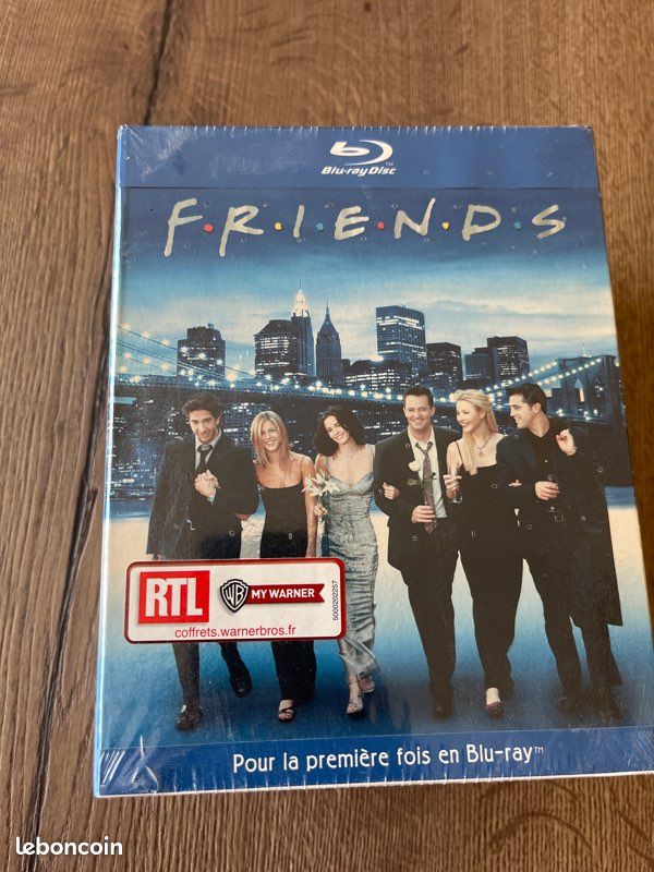 Intégrale blu-ray Friends NEUF (sous blister) (image 1)