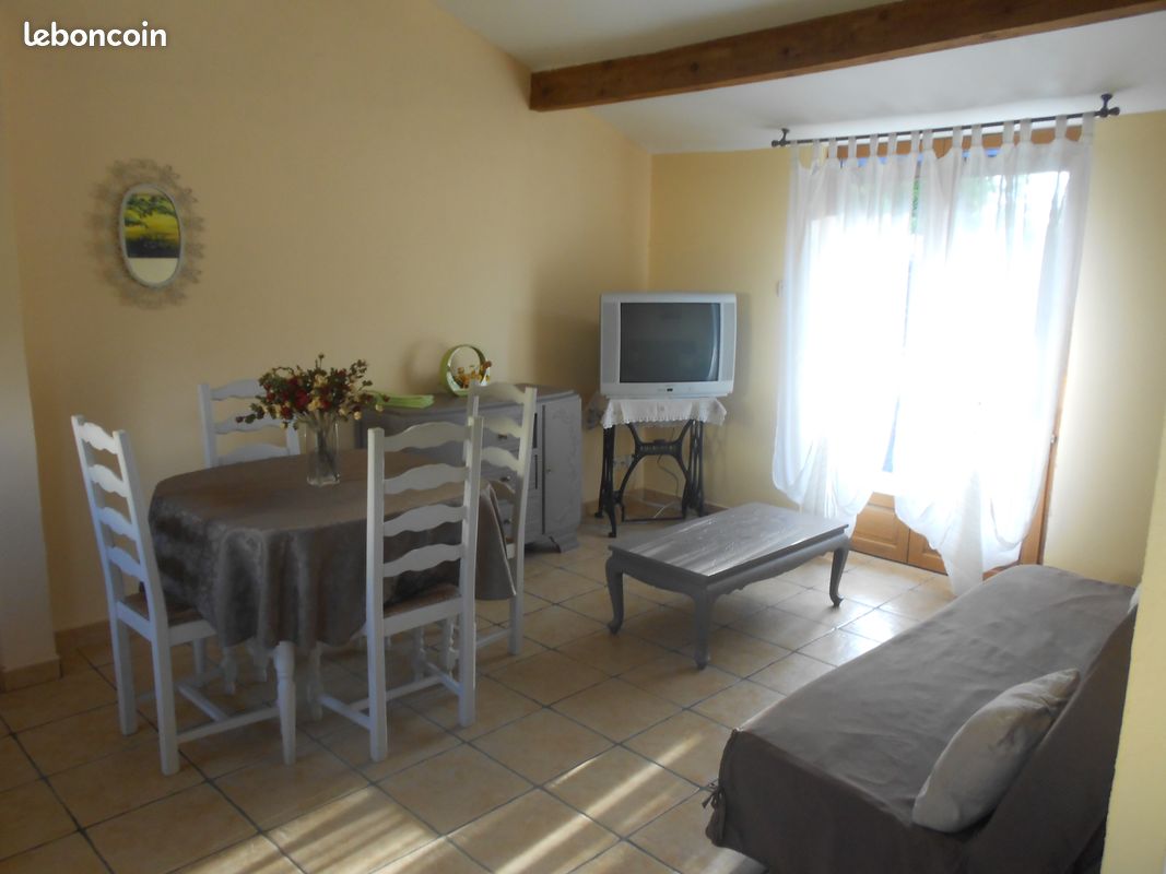 Location maisonnette - Ménesplet 24700 (image principale 0)