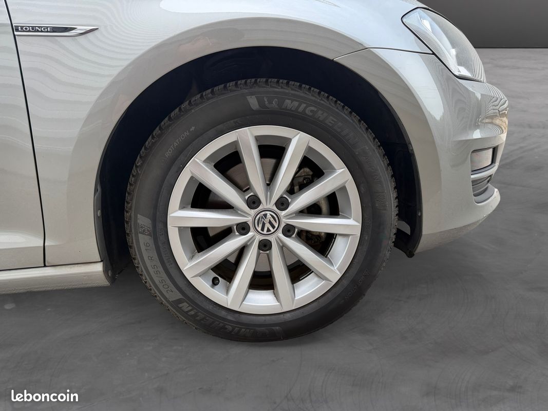 VOLKSWAGEN GOLF 7 2.0 TDI 150 ch LOUNGE Caméra Attelage Régul Adaptatif Garantie 12 mois (image 19)