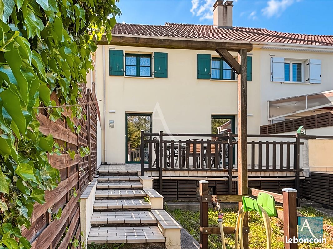 Maison 90 m² · à Étampes · 90 m² · 239 770 €
