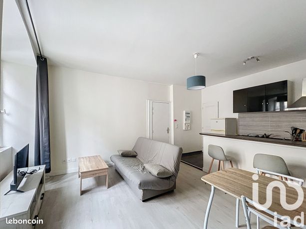 Studio 1 pièce 24 m²