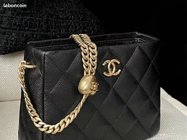 Sac bandoulière Chanel Timeless 360285 d'occasion