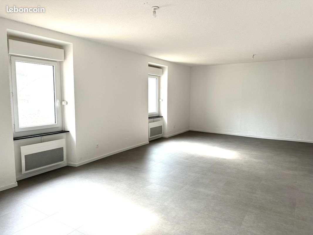 Appartement 5 pièces 102 m² · à Carcassonne · 102 m² · 660 €/mois