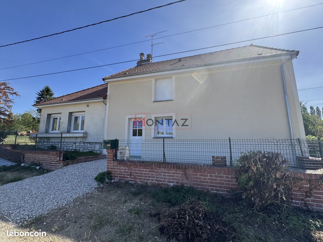 Maison 5 pièces 116 m² · à Saint-Siméon · 116 m² · 1 025 €/mois