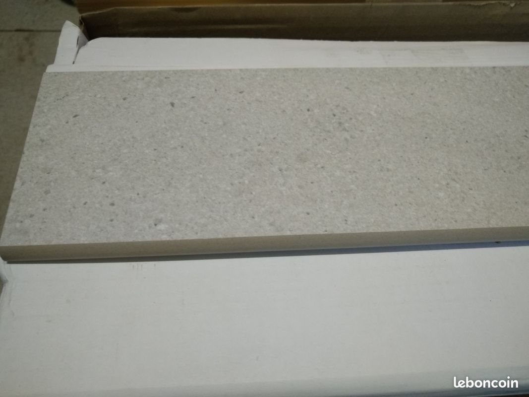 Plinthes (image 1)