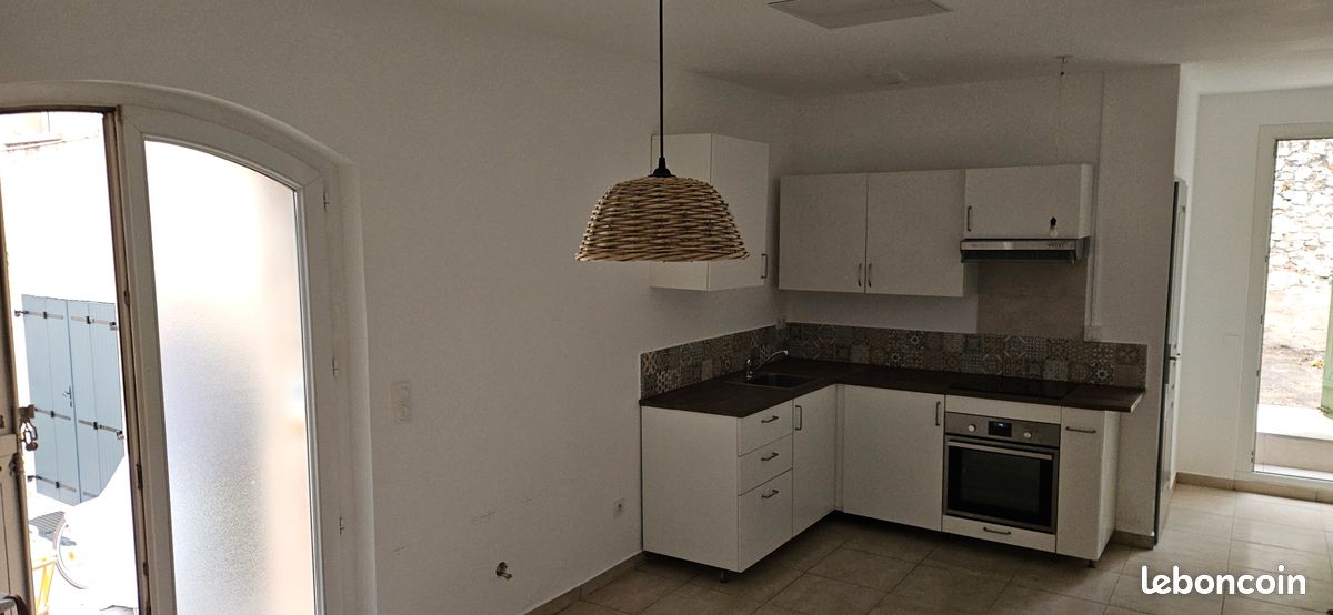 Appartement 3 pièces 53 m² · à Marseille · 53,5 m² · 885 €/mois