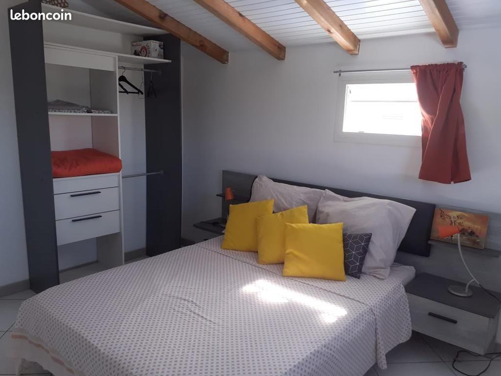 Maison 3 pièces 100 m² · à Le Moule · 100 m² · 1 300 €