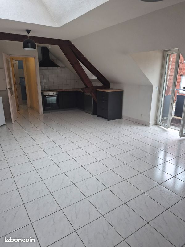 Appartement 3 pièces 60 m² · à Levier · 60 m² · 700 €/mois