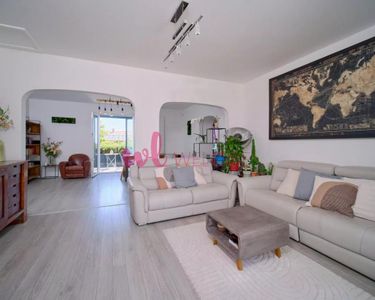 Maison 827 000 € - 210 m²