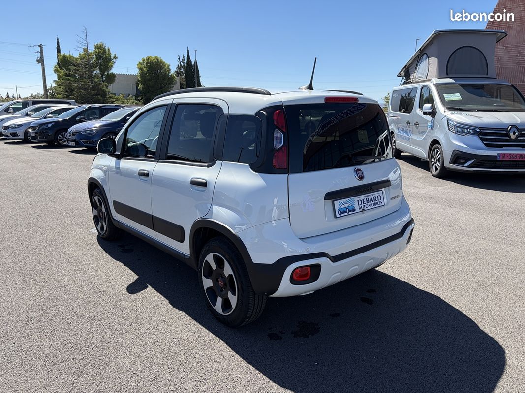 Fiat PANDA 1.0 70CH BSG S&S CROSS (image 7)