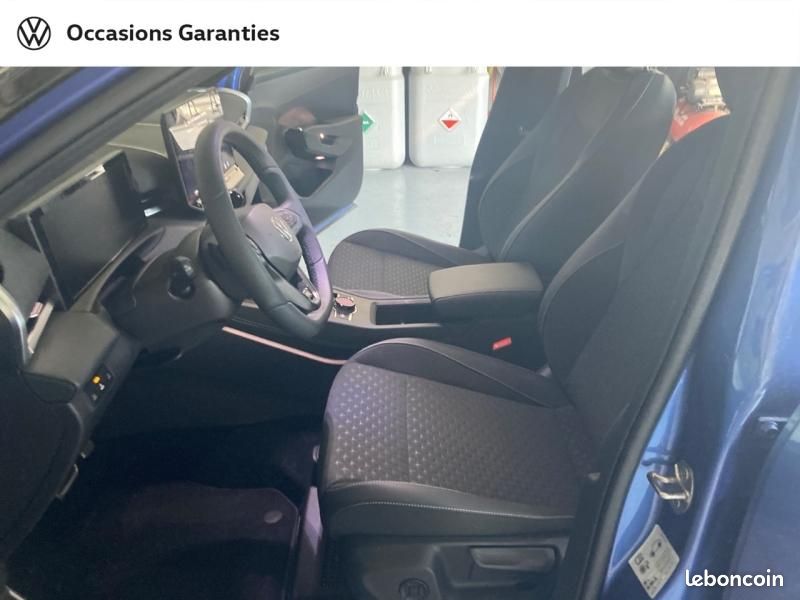 Volkswagen T-Roc 1.5 eTSI 150ch R-Line DSG7 (image 26)