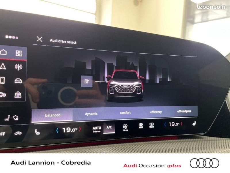 Audi Q5 Sportback 2.0 TFSI Hybride 204ch S line quattro S tronic 7 (image 12)