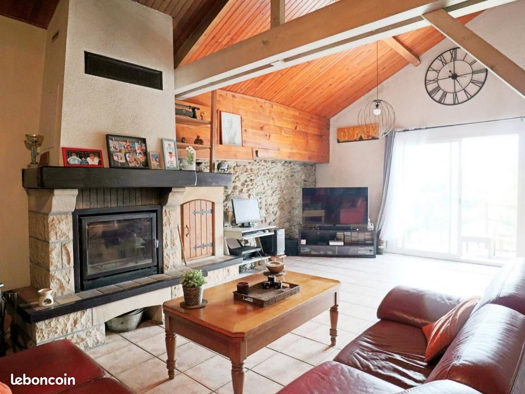 Maison 8 pièces 315 m² - Labastide-Villefranche 64270 (image principale 3)