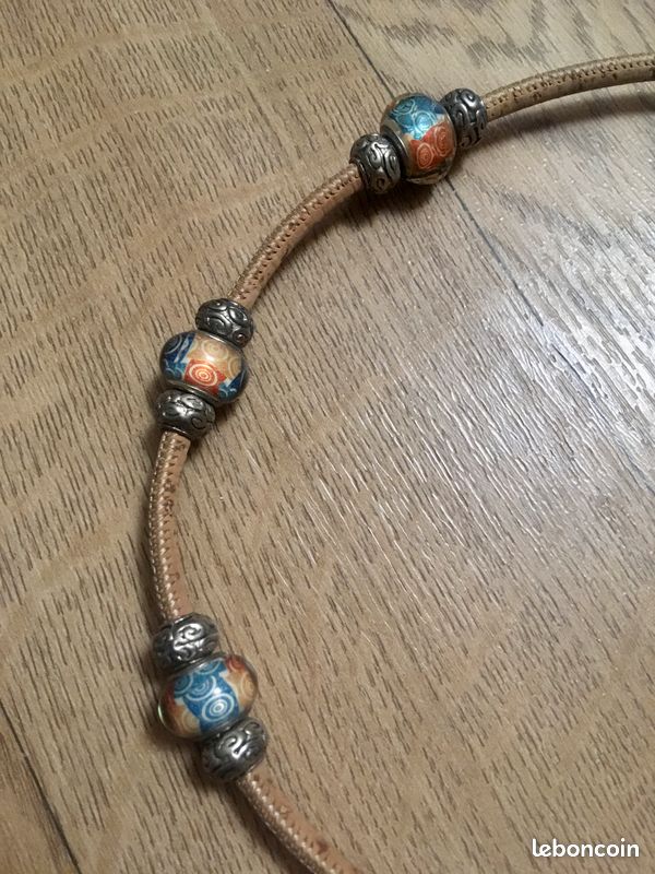 Collier liège en perles et argent (image 1)