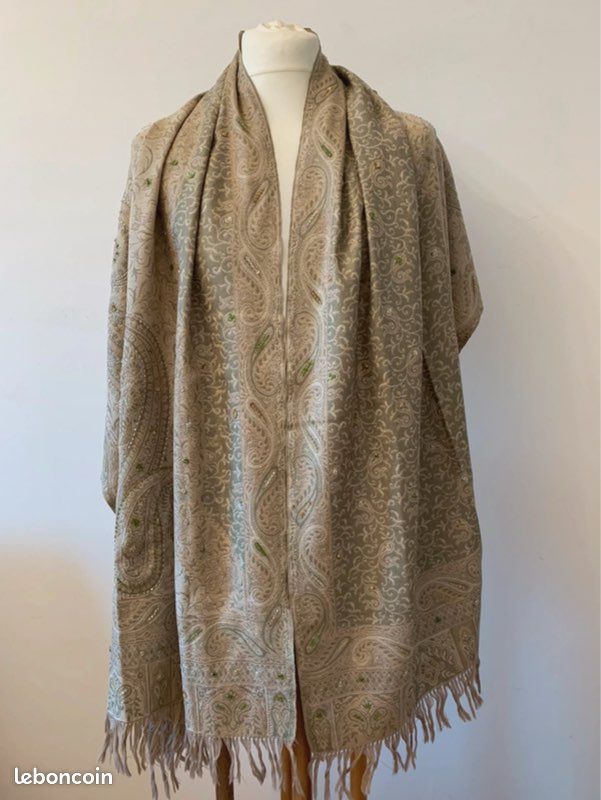 Magnifique Châle Unisexe En Laine Et Soie - Motif Floral Multicolore - Occasion
