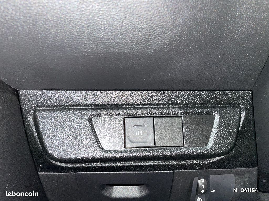 Dacia Sandero ECO-G 100 Essential (image 14)