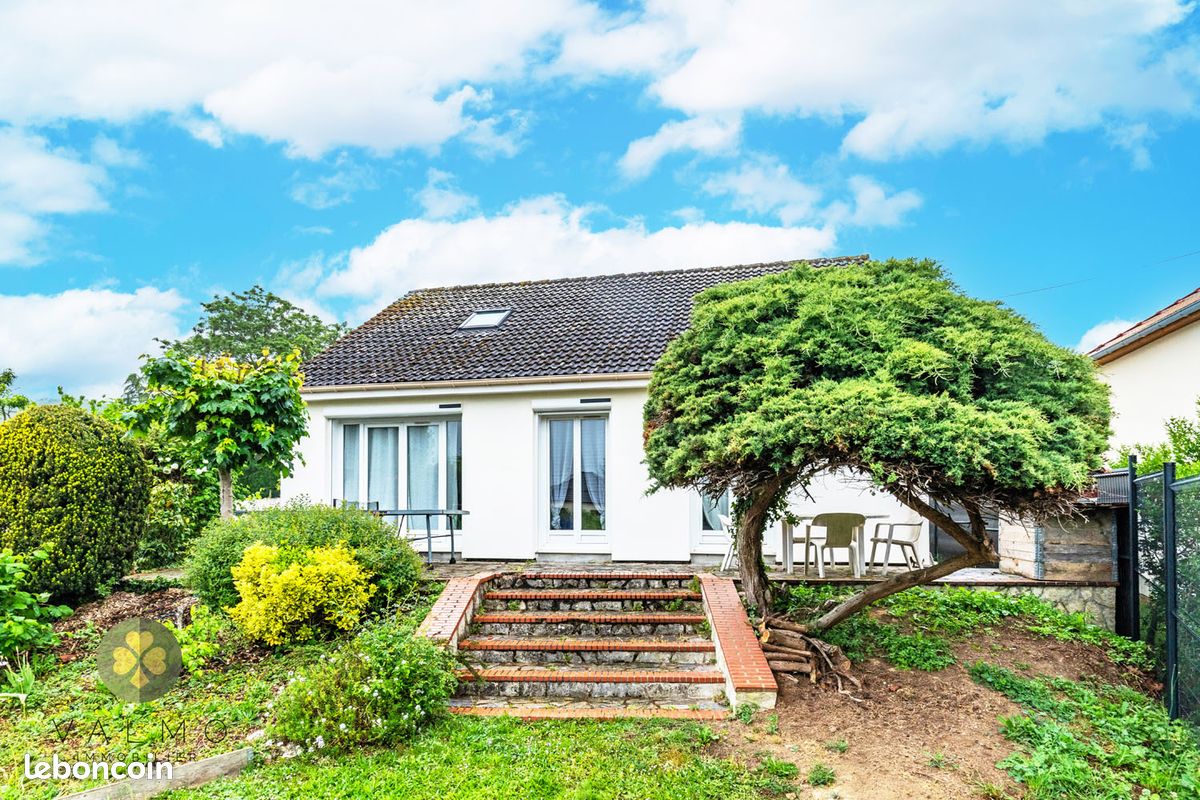 Maison 5 pièces 115 m² · à La Queue-les-Yvelines · 115 m² · 365 000 €
