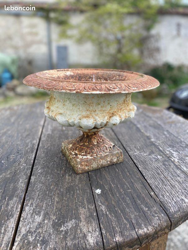 Lot de 4 vasques anciennes jardin (image 1)