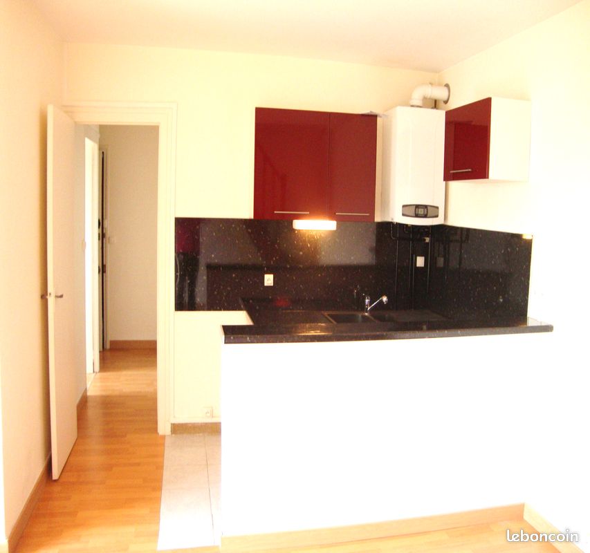 Appartement a louer tours - 7 pièce(s) - 63 m2 - Surfyn