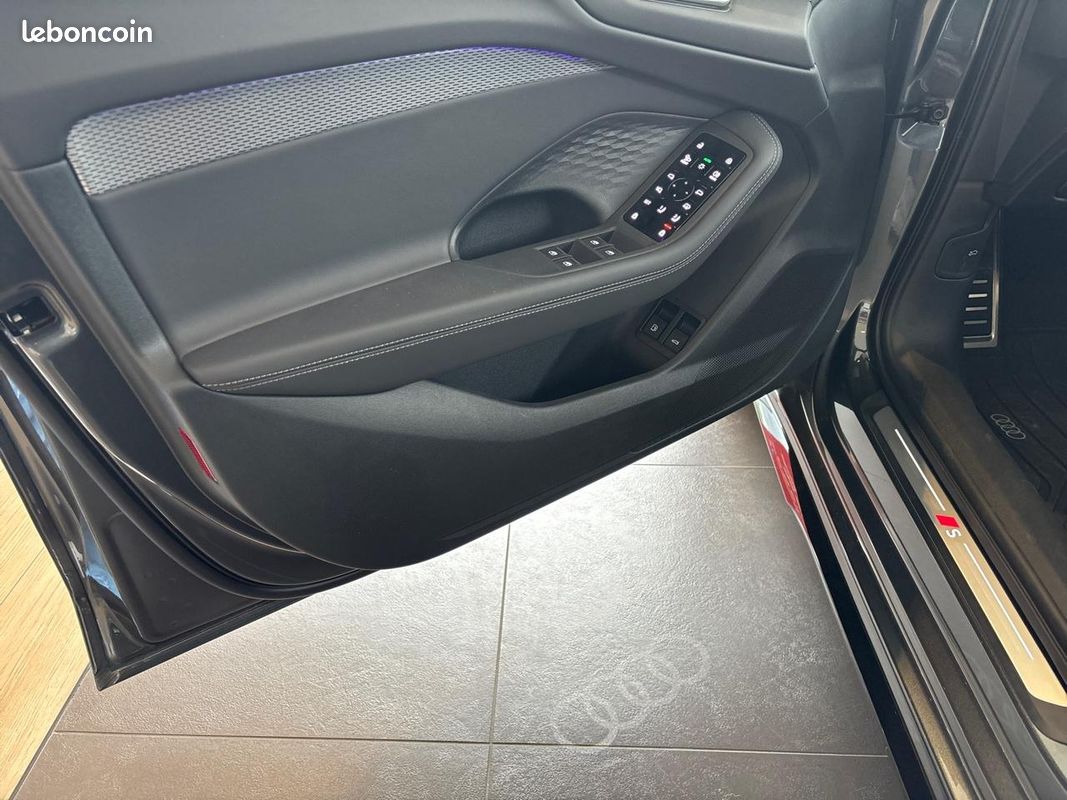 AUDI A5 Avant e-hybrid 299 ch S tronic 7 Quattro S line (image 19)