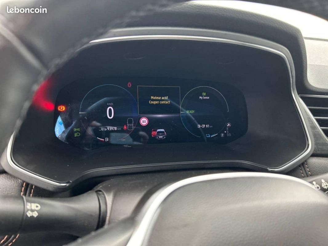 Renault Captur E-Tech Plug-in 160 - 21 Initiale Paris (image 10)