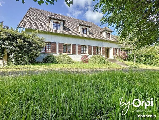 Maison 10 pièces 319 m²