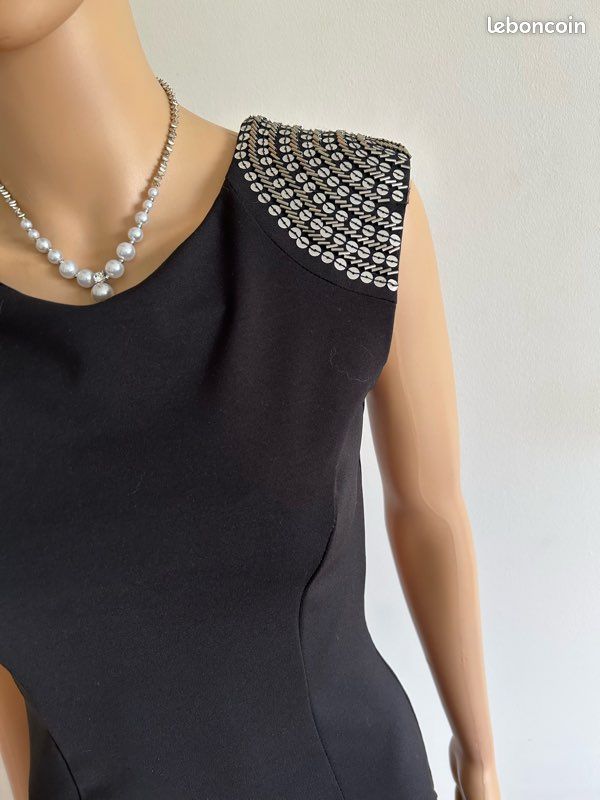 Robe Noire Et Argentée Sans Manches - Marque Soky & Soka, Taille S, Neuf Jamais Porté