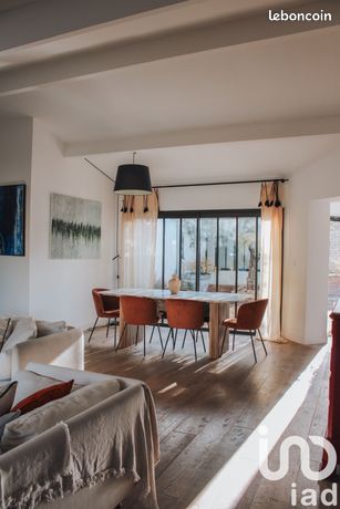 Propriété 5 pièces 156 m²