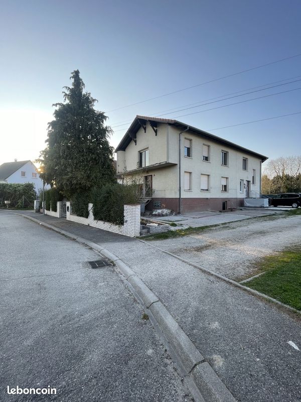 Maison 6 pièces 158 m² · à Algolsheim · 158 m² · 135 000 €