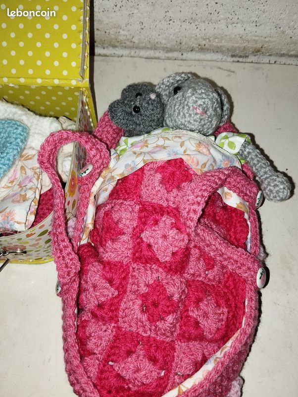 Petite souris dans son lit (image 1)
