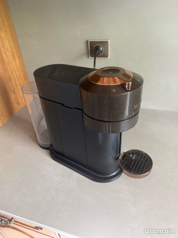 Machine à café NESPRESSO vertuo Next (image 2)