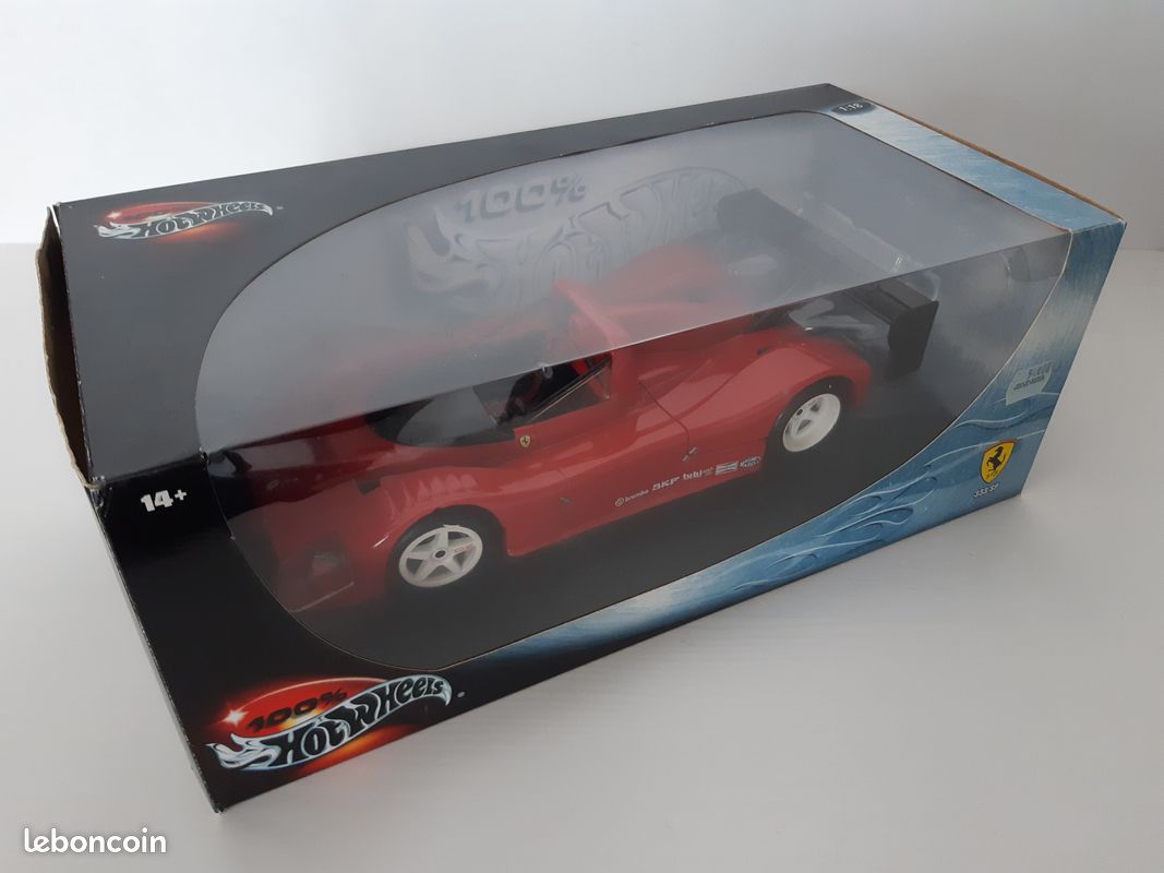 Ferrari F333 SP – Hot Wheels Racing – 1/18 – Modèle MOMO #30 – Occasion