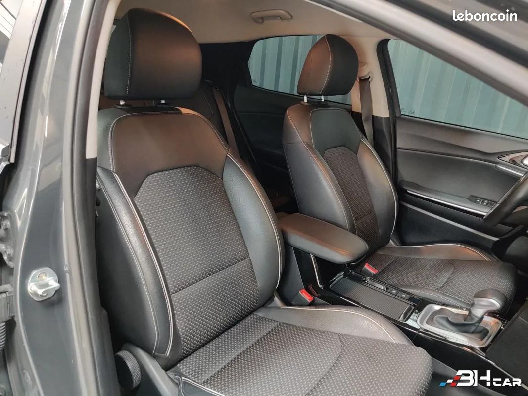 Kia Xceed 1.6 CRDI 136 ch DESIGN DCT7 (image 9)