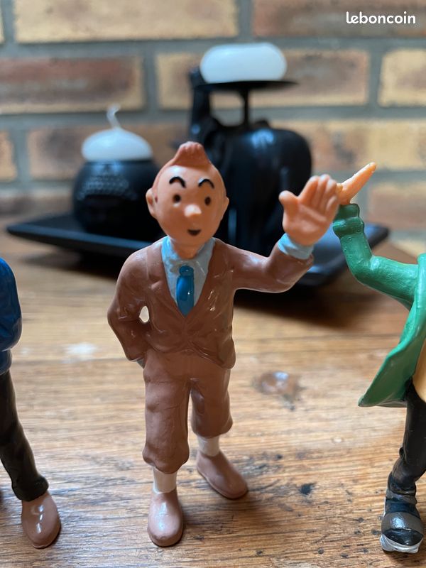 BULLY, FIGURINES TINTIN, 6 figurines, Bully, Tintin, 6cm, 1970 EUR 20,00 - FR