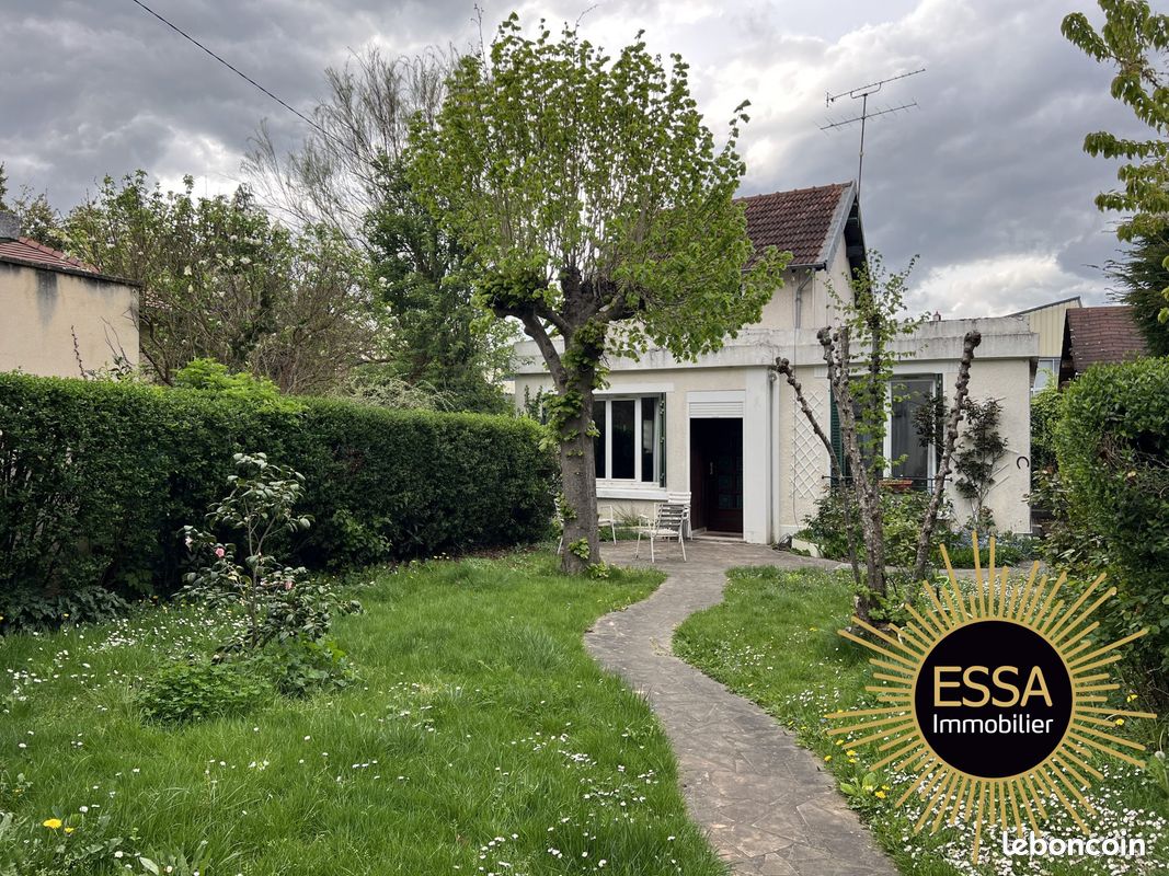 Maison 5 pièces 115 m² · à Le Chesnay-Rocquencourt · 115 m² · 470 000 €