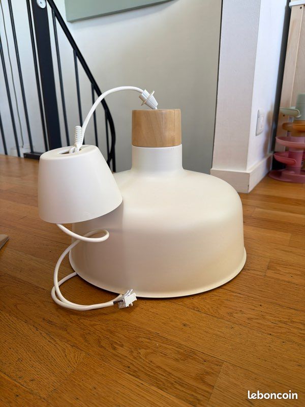 IKEA Luminaire suspension Bunkeflo Blanc (image 1)