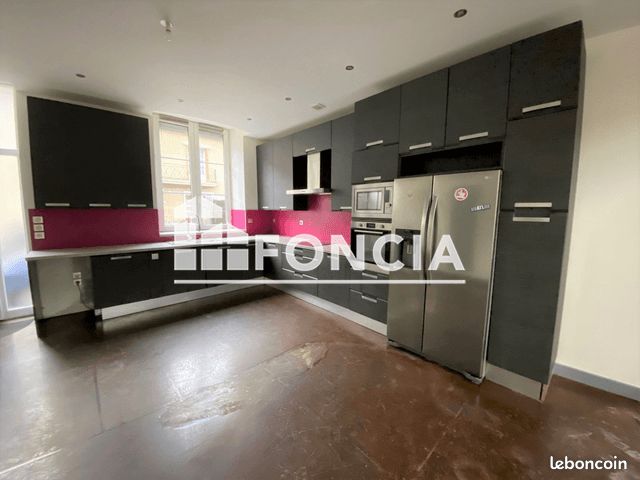 Maison 5 pièces 130 m² · à Flers · 130,3 m² · 775 €/mois