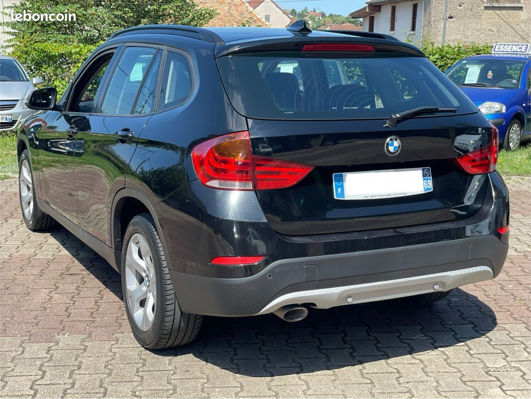 BMW X1 E84 LCI SDrive 16d 116 CV LOUNGE - Voitures