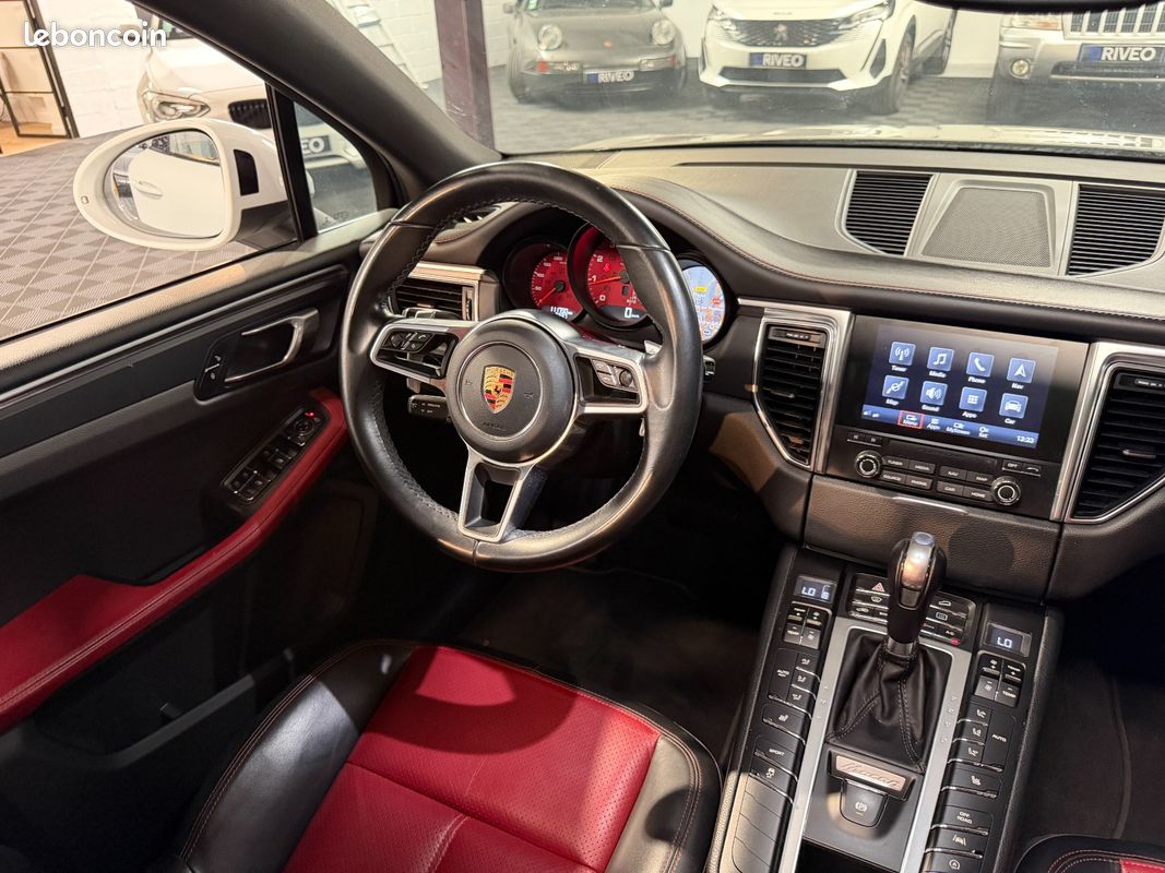 PORSCHE MACAN 2.0 250ch PDK / SUIVI COMPLET PORSCHE / TOIT OUVRANT / APPLE CARPLAY (image 12)
