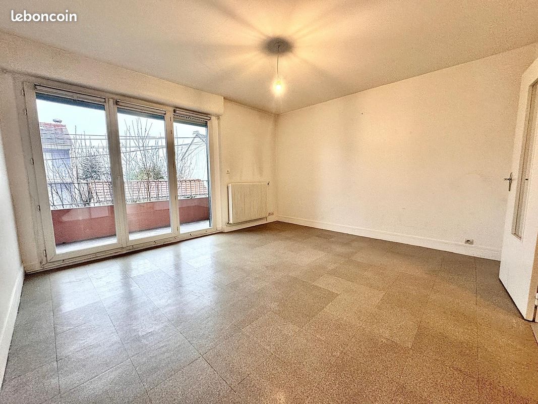 Appartement 3 pièces 62 m² · à Montreuil · 62 m² · 235 000 €