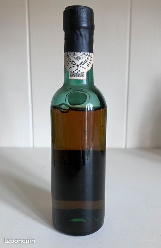 Ancien Porto Andresen Victory Port – bouteille de cave - Collection