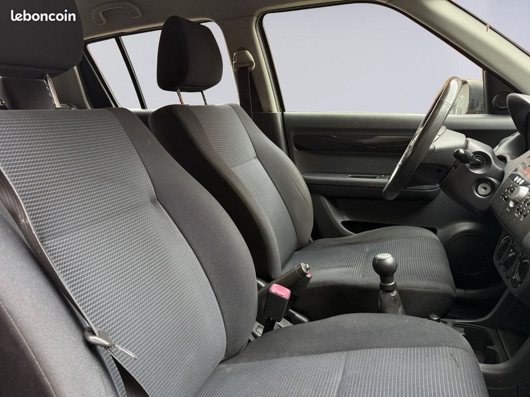 Suzuki swift ii 1.3 glx (image 14)