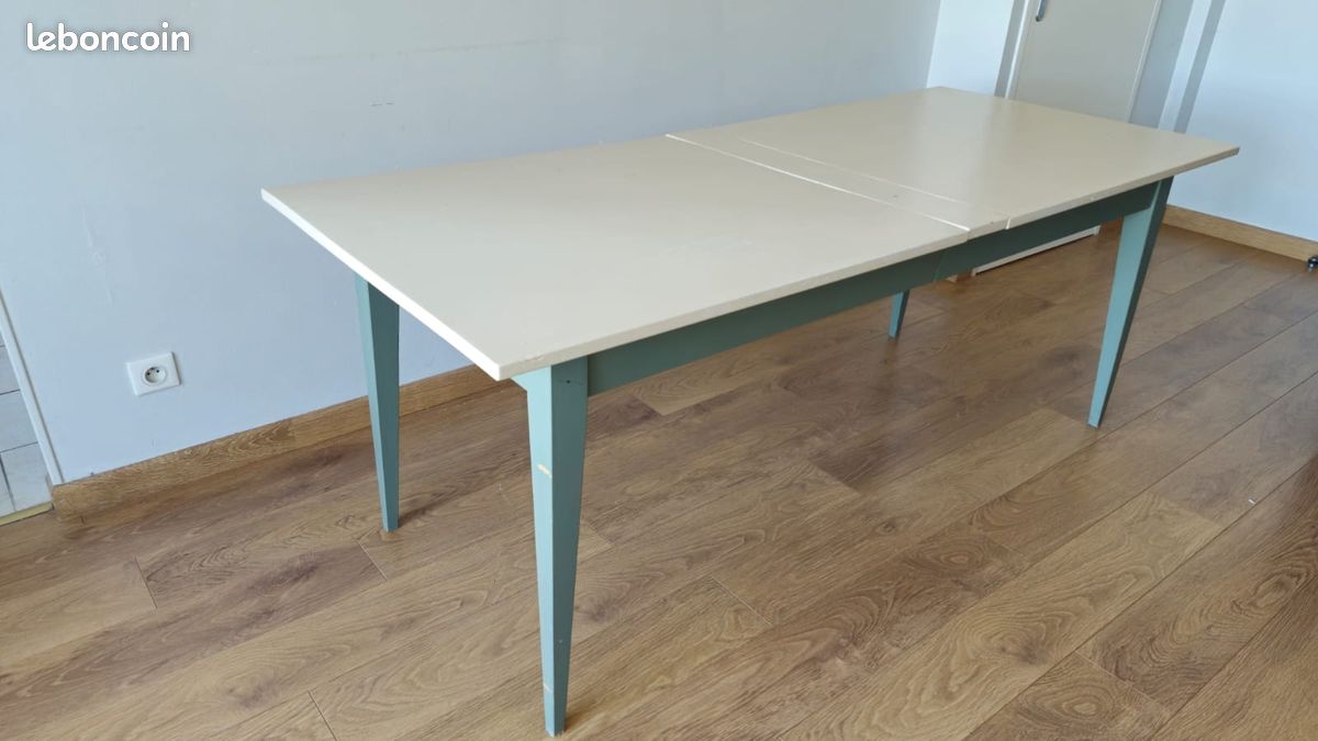 Table - Urgent (image 2)