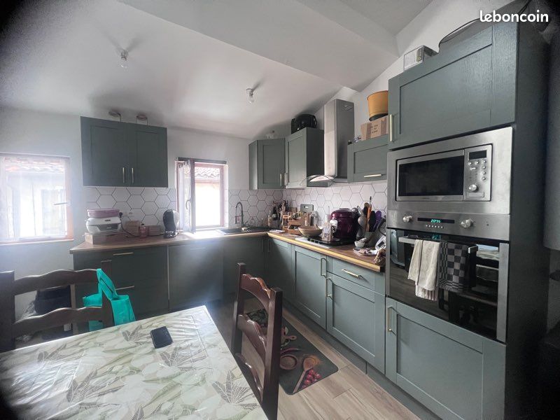 Appartement 4 pièces 61 m² · à Réalmont · 61 m² · 640 €/mois