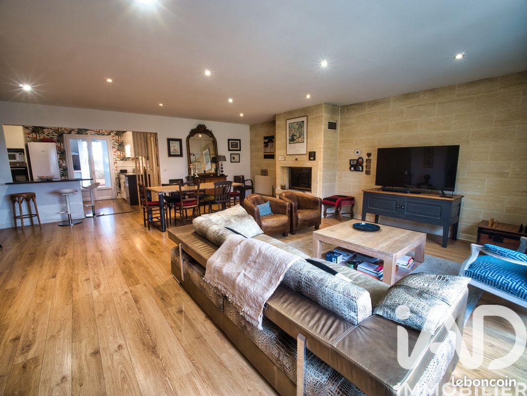 Maison 8 pièces 170 m² · à Léognan · 170 m² · 499 990 €