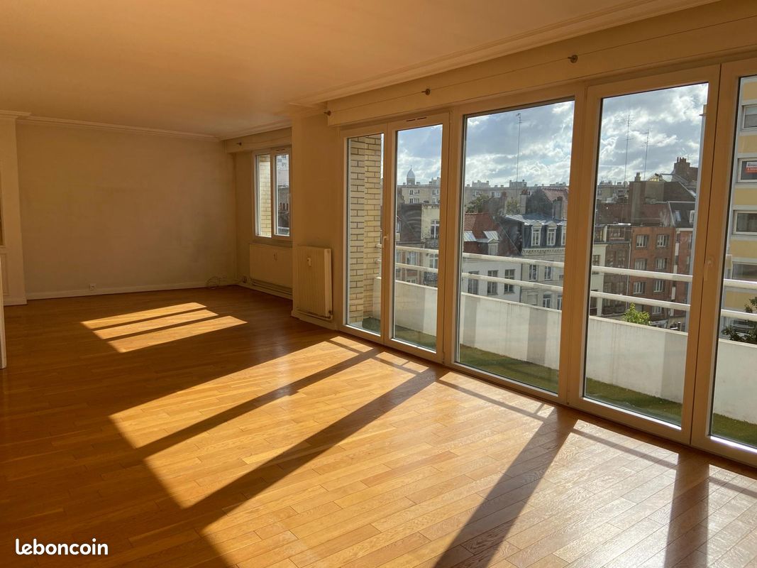 Appartement 4 pièces 140 m² · à Lille · 140 m² · 2 090 €/mois
