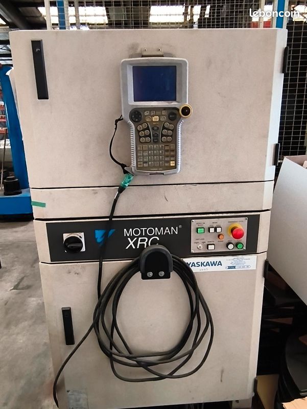 A vendre robot Yaskawa (image 3)