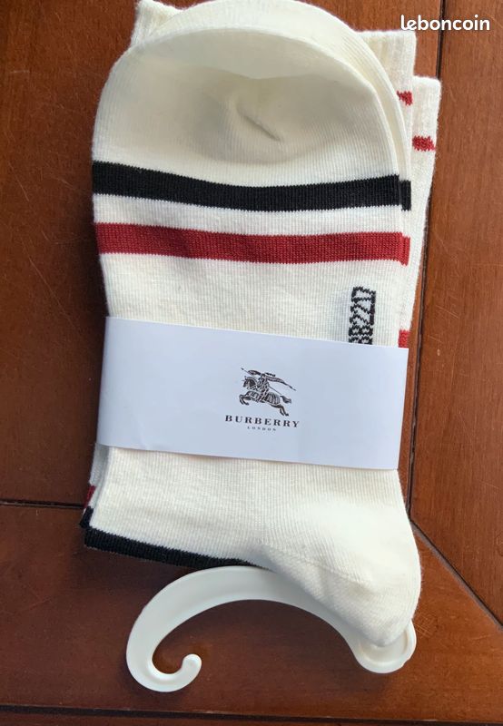 Pantacourt Burberry Taille 14 Ans - Beige Coton, Fermeture éclair - Neuf Sans étiquette