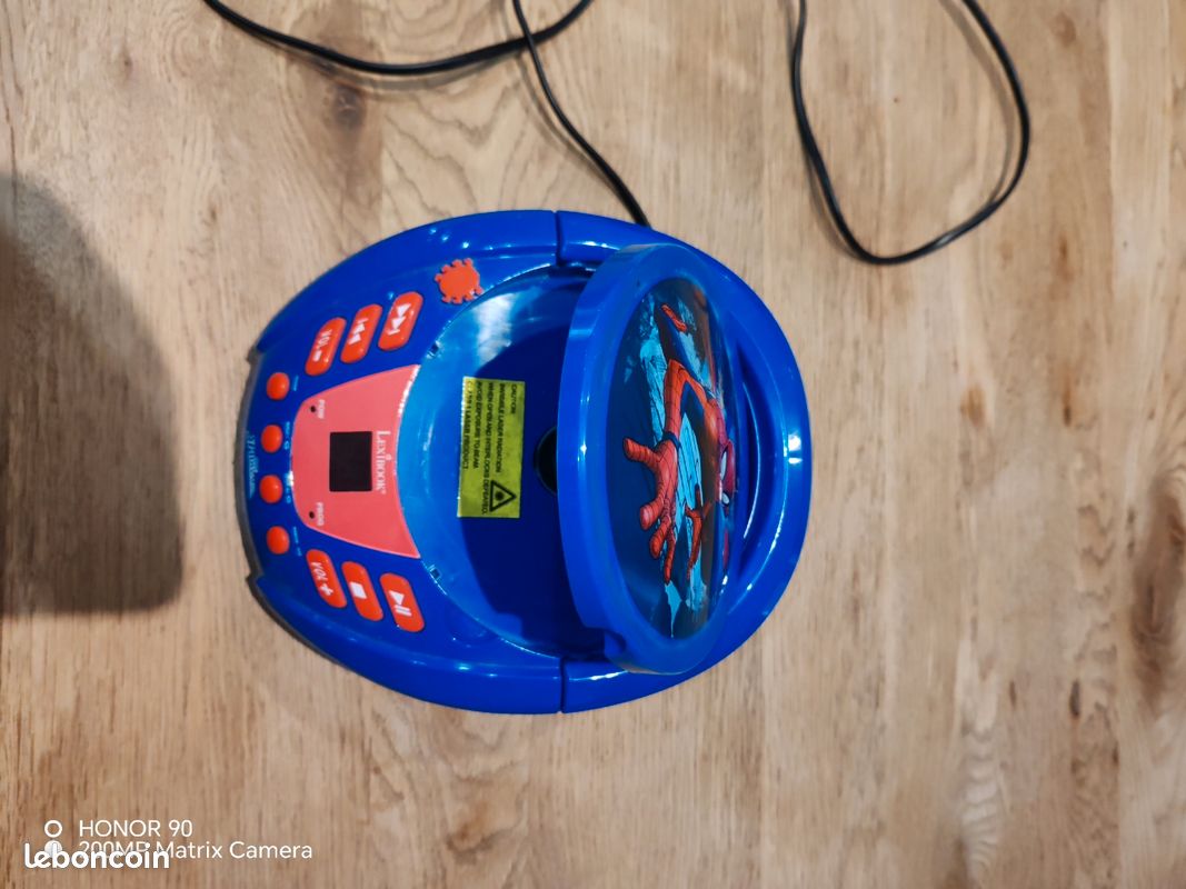 Lecteur cd spider man (image 1)